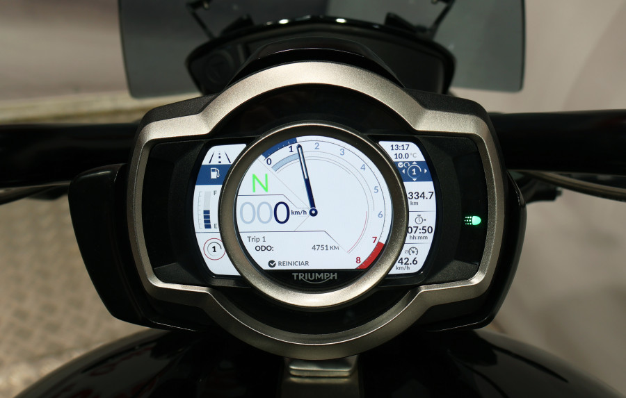 Imagen de Triumph ROCKET 3 STORM R