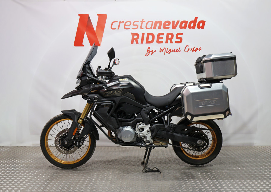 Imagen de VOGE 900 DSX