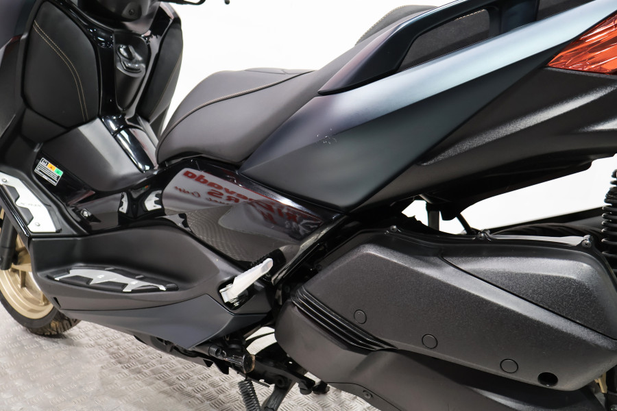Imagen de Yamaha XMAX 300 TECH MAX