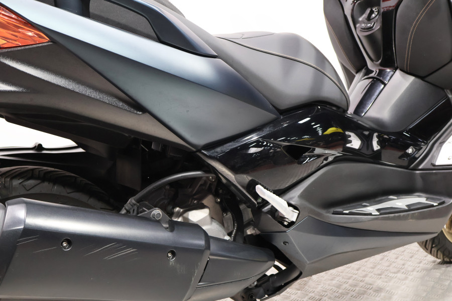 Imagen de Yamaha XMAX 300 TECH MAX