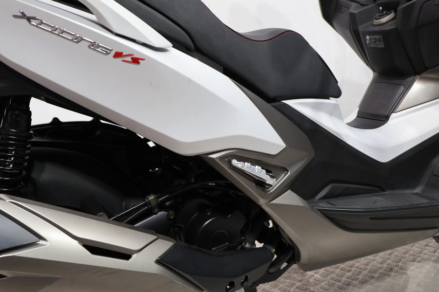 Imagen de Kymco XCITING VS 400