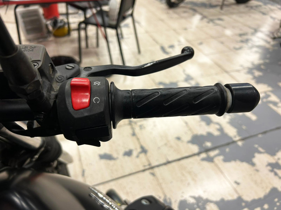 Imagen de Moto Guzzi V7 STONE A2