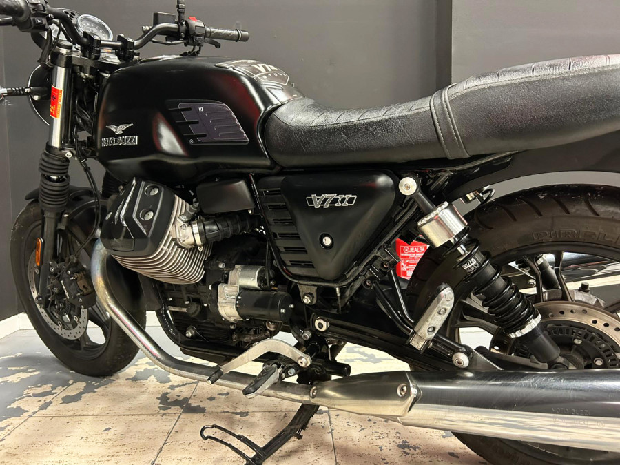 Imagen de Moto Guzzi V7 STONE A2