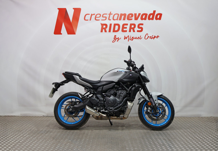 Imagen de Yamaha MT 07  Y-AMT  A2