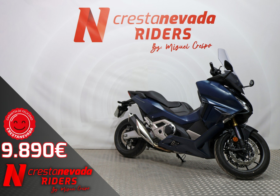 Honda Forza 750