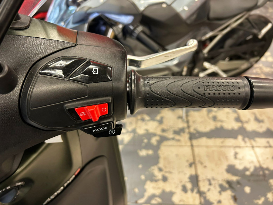 Imagen de Piaggio BEVERLY 400 S