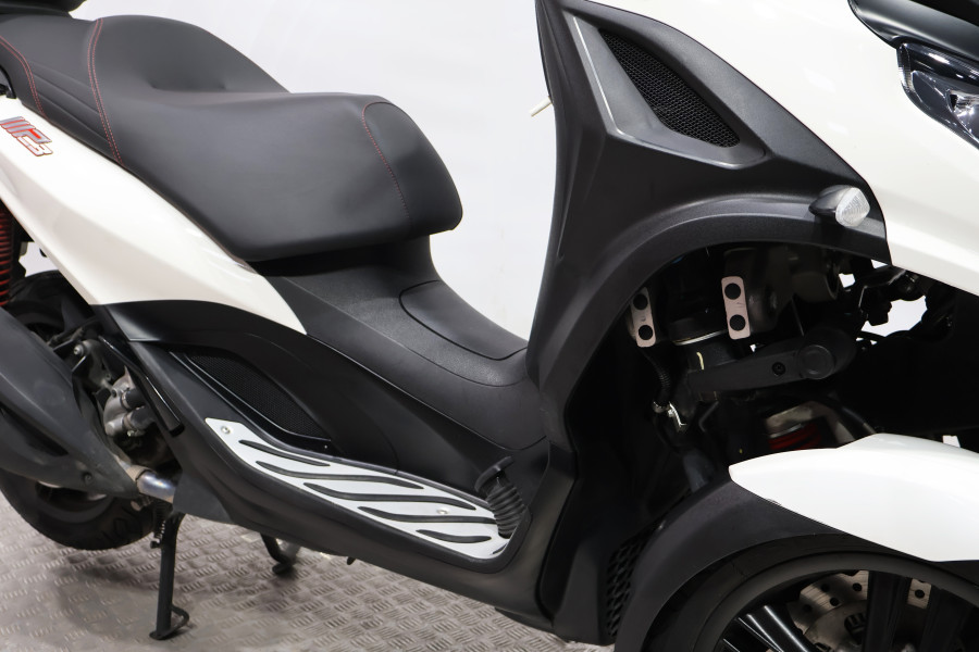 Imagen de Piaggio MP3 300 HPE