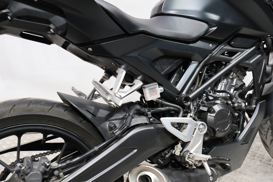 Imagen de Honda CB 125 R