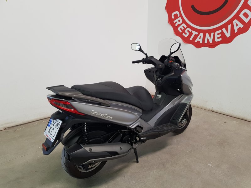 Imagen de Kymco Grand Dink 300