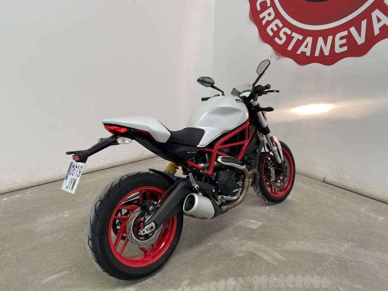 Imagen de Ducati Monster 797