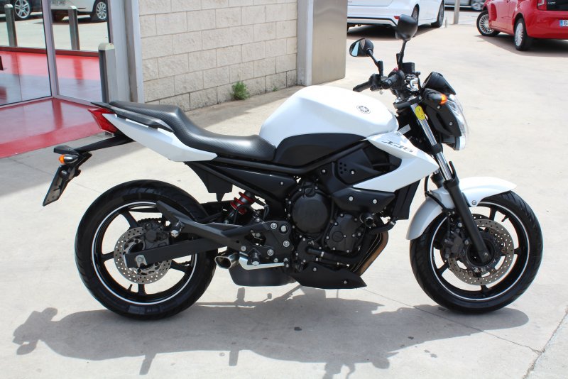 Imagen de Yamaha XJ6