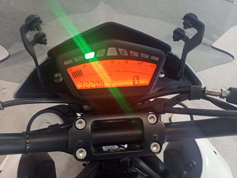 Imagen de Ducati 796 Hypermotard